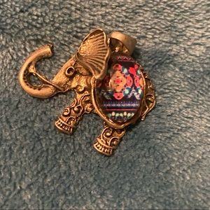 Silver jeweled elephant pendant. 925